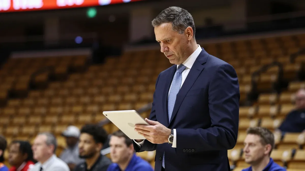 An NBA executive lauds the Atlanta Hawks' busy offseason moves, including key trades and a Jalen Johnson extension, as...